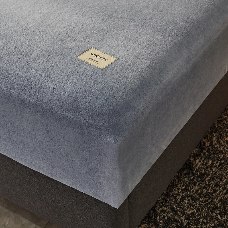 Super Soft Warm Flannel Solid Bed Fitted Sheet - Cozy Single or Double Bedding, Perfect for a Luxurious Night's Sleep