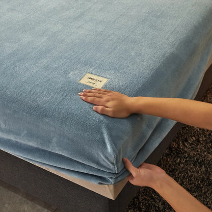 Super Soft Warm Flannel Solid Bed Fitted Sheet - Cozy Single or Double Bedding, Perfect for a Luxurious Night's Sleep