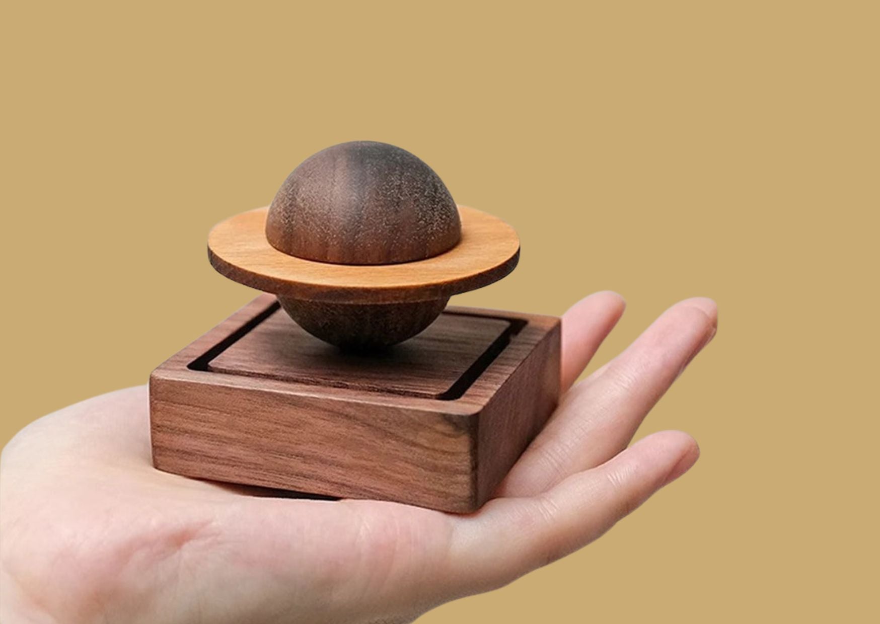 Wooden Jupiter Shaped - Essential Oil Diffusers
